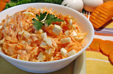 Диво-салат з моркви — саме для жінок. Неймовірно корисно і просто