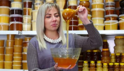 Як вибрати якісний та смачний мед: 4 головні поради перед покупкою