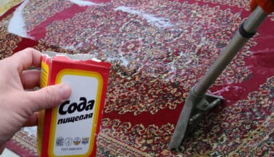 Як за допомогою звичайної соди почистити килим. Швидкий та дієвий спосіб