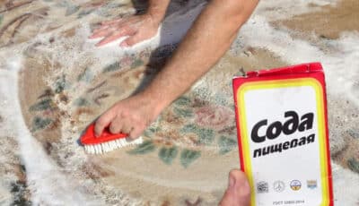 Як почистити килим за допомогою соди. І не потрібно давати в хімчистку